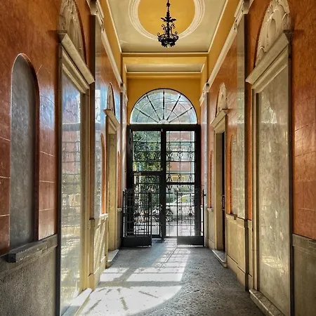 Prada District Apartament Mediolan